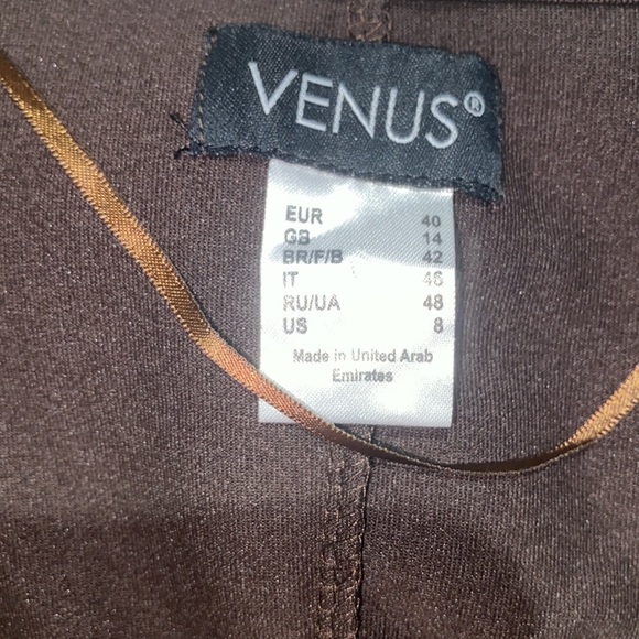 ‼️Beautiful Brown Gold Accents Dress - Picture 3 of 9